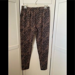 Lildy Cheetah Print Fleece warm Leggings. Size L - XXL 95% Polyester 5% Spandex
